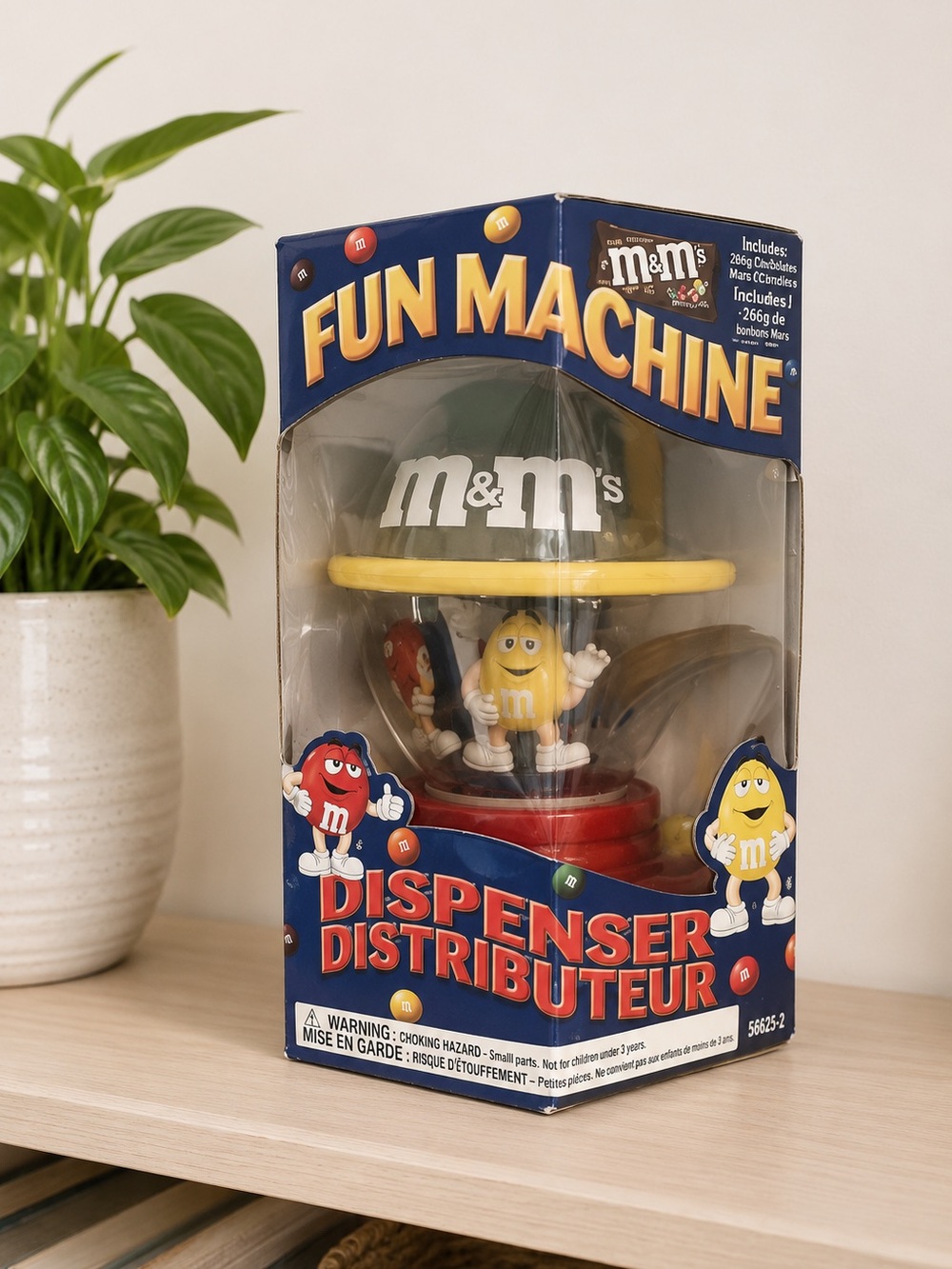 Vintage M&M's Fun Machine Candy Dispenser NIB w/ 266g M&M's Mars Collectible
